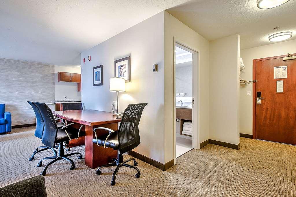Hotel Comfort & South