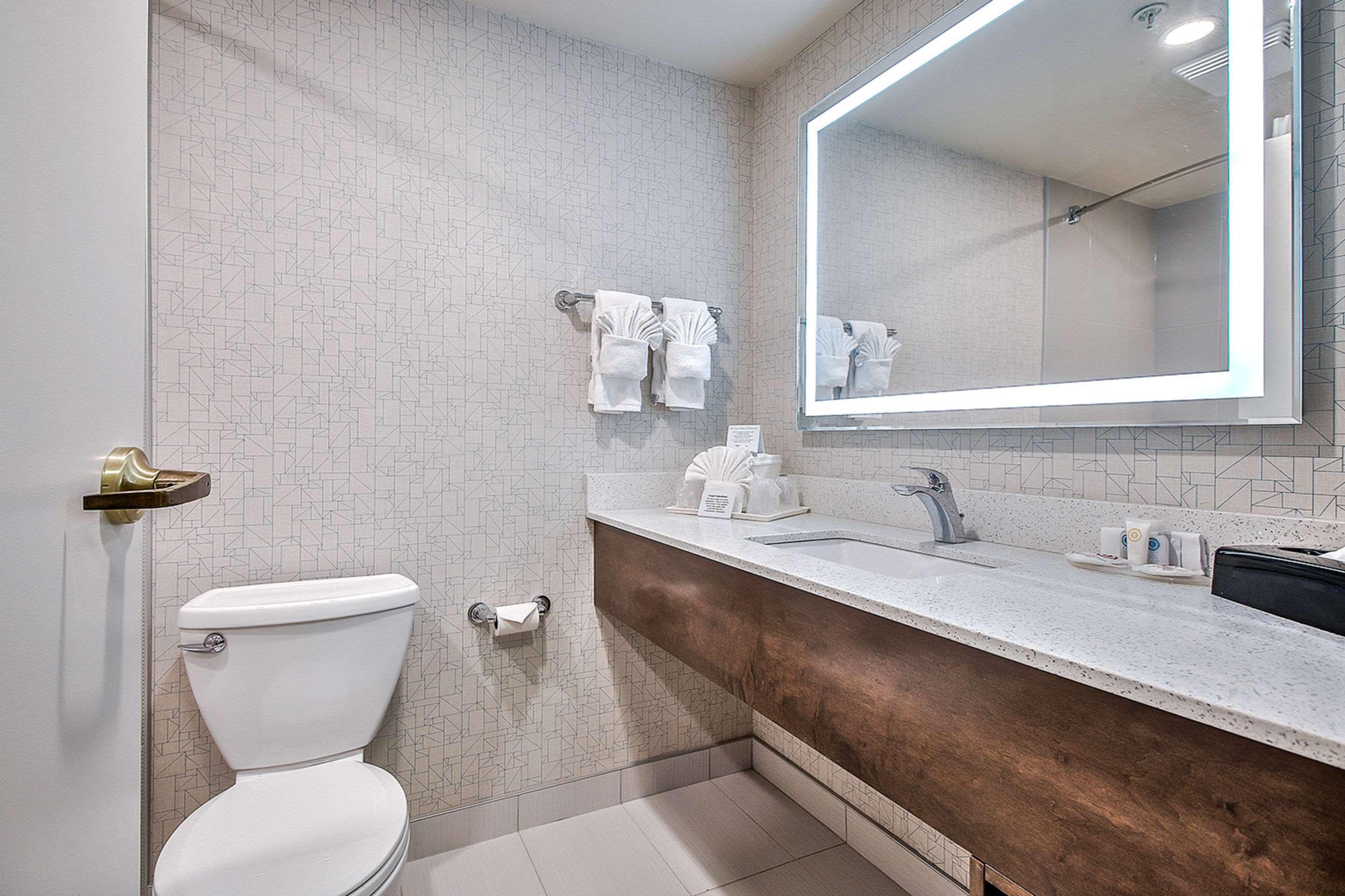 Hotel Comfort & South Calgary